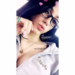 Meet your Posher, Janelle